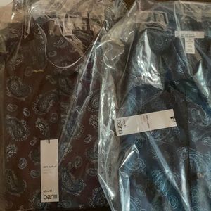 Men’s Medium bar III Shirts